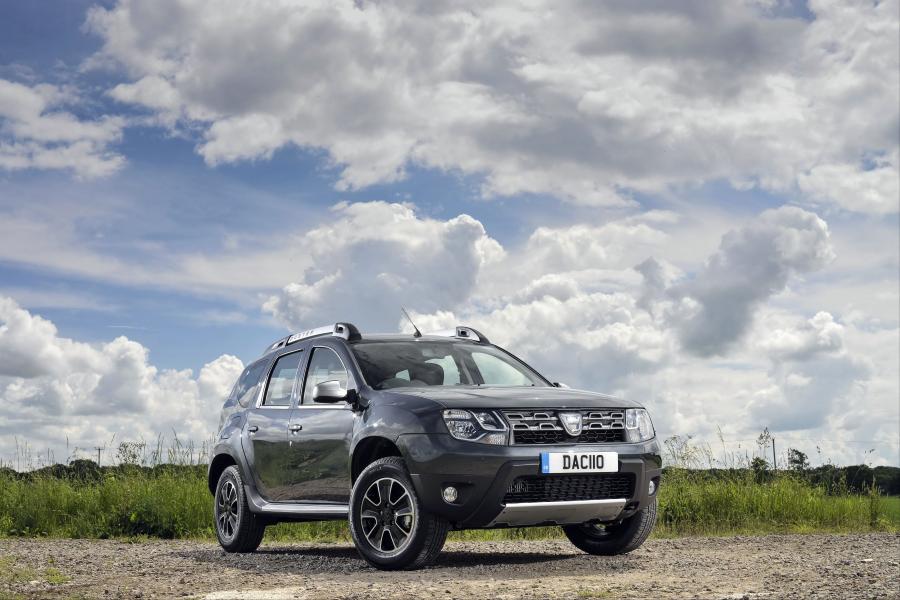  Dacia Duster Prestige 2016 года  (UK) (фото 17 из 17)